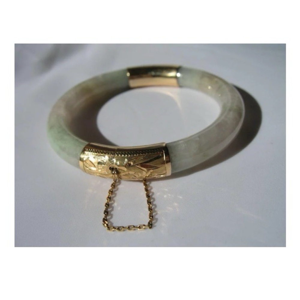 Vintage Authentic Jade 14k Clasp Bangle